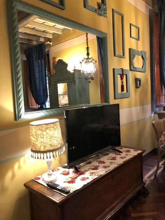 L'Ape Regina Lejlighed Ferrara Eksteriør billede